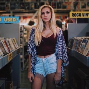 Brandy Melville Alexis Purple Kimono